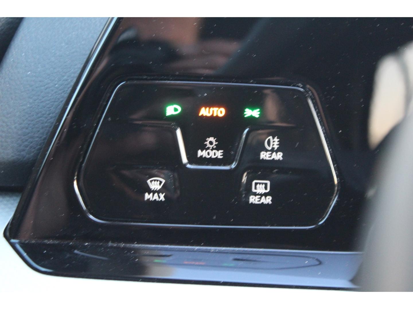 Volkswagen Golf 8 1.5 TSI Move KAMERA NAVI LED ACC SHZ GRA, миниатюра 17