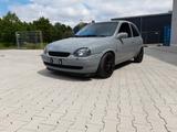 Opel Corsa 1.6 16V World Cup Sport World Cup - Opel Corsa aus 1997: Sport