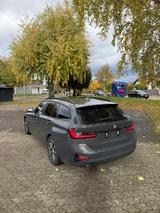 BMW 318d Touring Automatik Navi  - BMW 318 in Freiburg