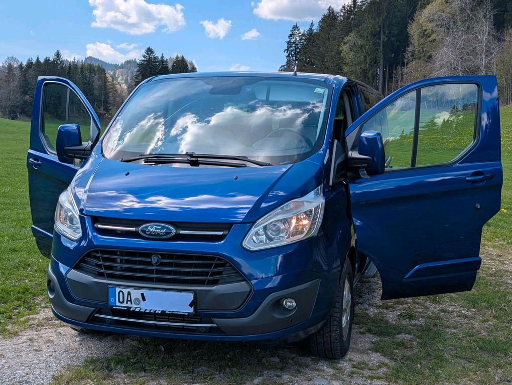 Image of Ford Transit Custom