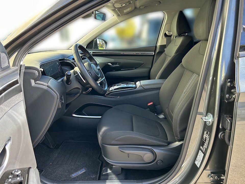 Fahrzeugabbildung Hyundai TUCSON PHEV 1.6T 4WD TREND ASSIST-P 1HD GARANTIE