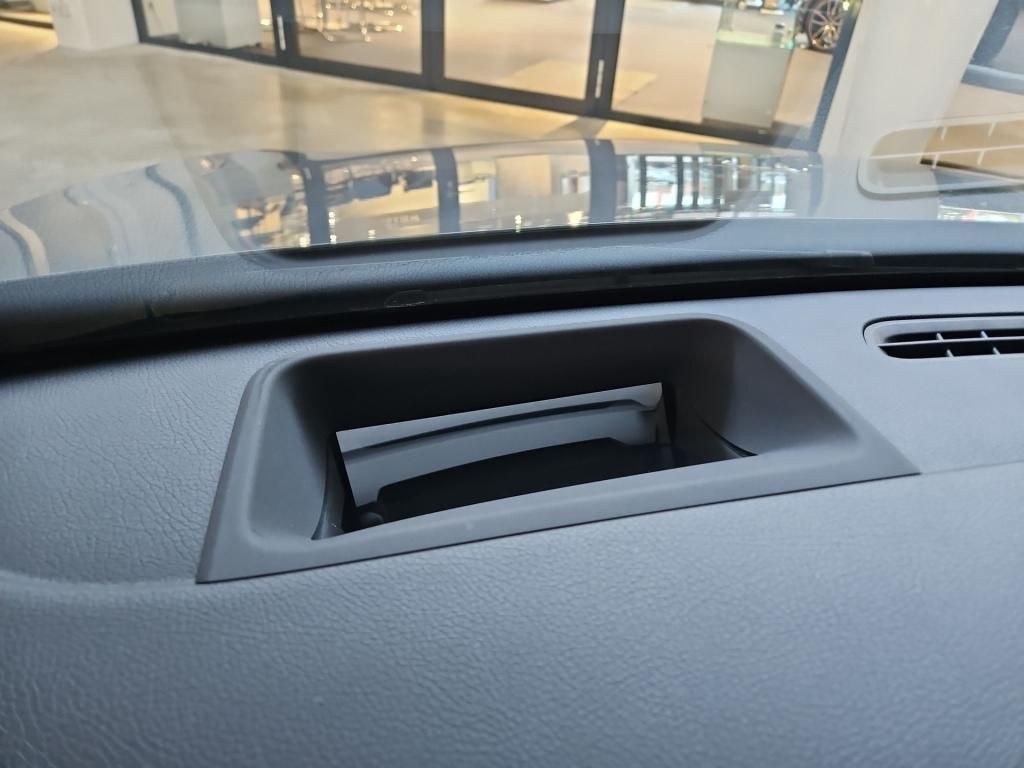 Fahrzeugabbildung Mercedes-Benz A 180 AMG Night Navi HUD LED Parkpilot Soundsys.