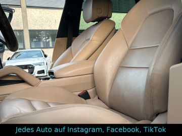 Porsche Cayenne - 11