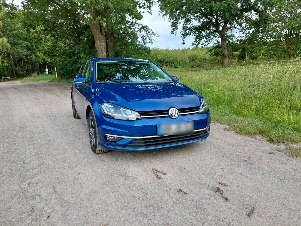 Image of Volkswagen Golf