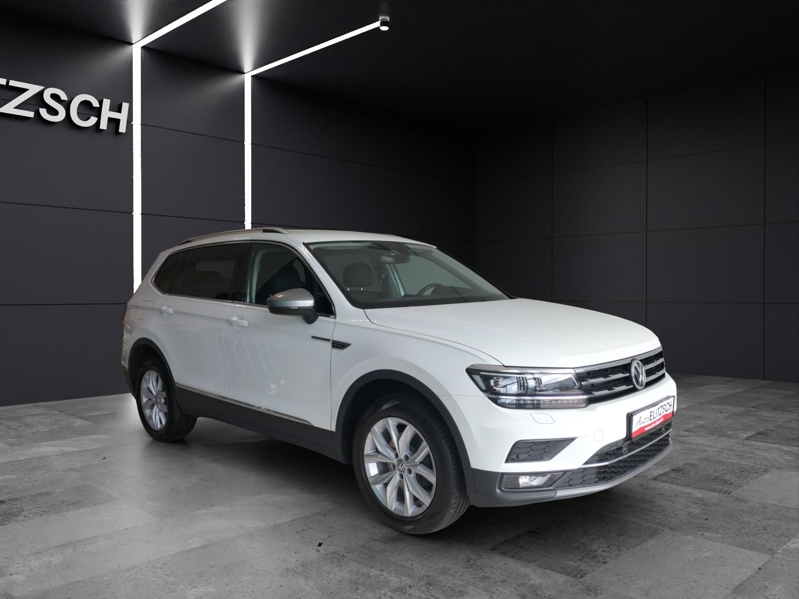 Fahrzeugabbildung Volkswagen Tiguan Allspace Highline 4M TDI DSG LED ACC AHK