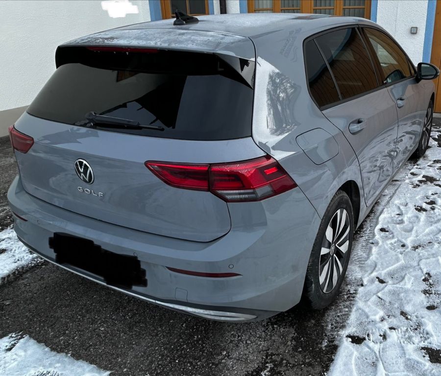 Image of Volkswagen Golf