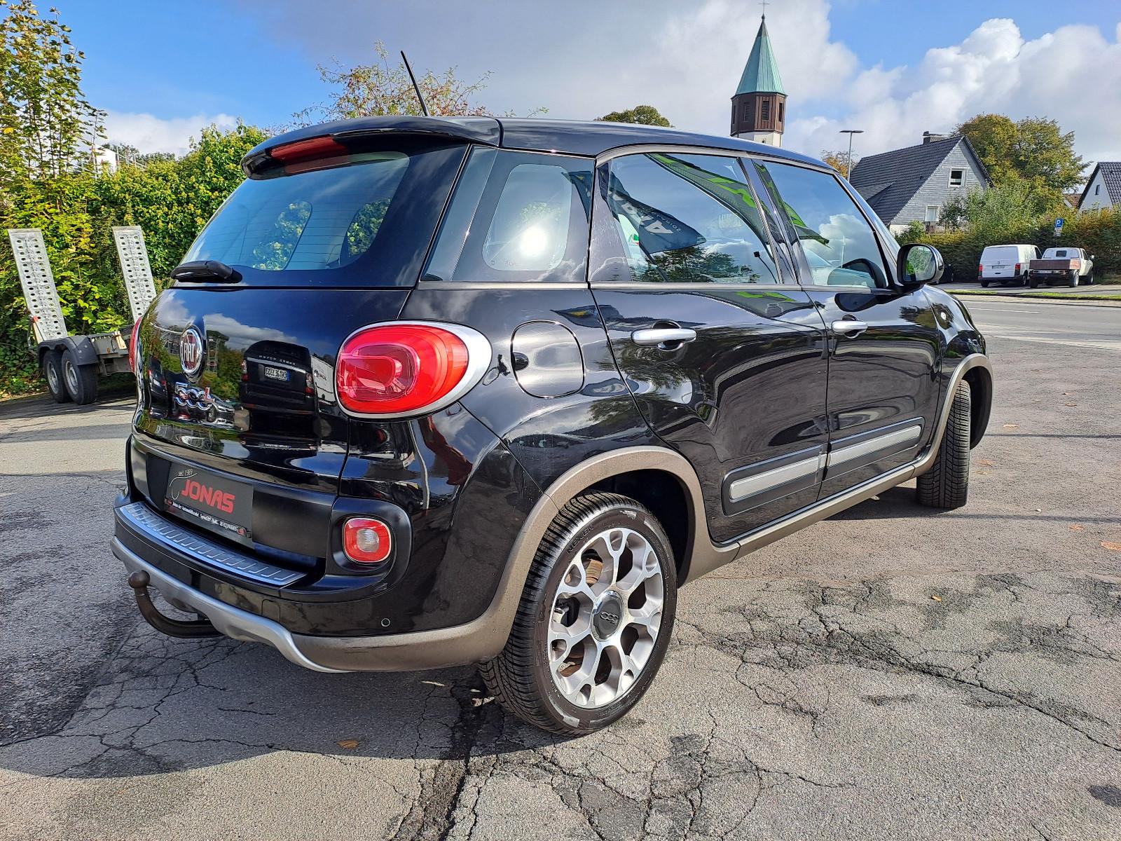 Fiat 500L Trekking *Zahnr. NEU*Navi*Tempo*PDCh*DAB*BT