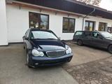 Mercedes-Benz C 180 Kompressor CLASSIC Classic - Mercedes-Benz C 180 aus 2003: Kompressor