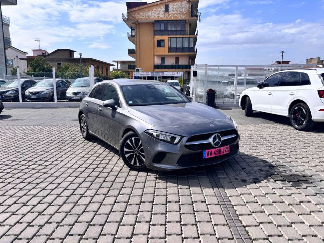 MERCEDES-BENZ Mercedes-benz A 180 d Automatic Business