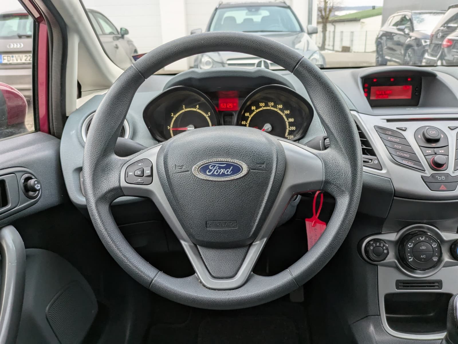 Fahrzeugabbildung Ford Fiesta 1.25 Trend 5-TÜR*KLIMA*ALLSEASON*TÜV