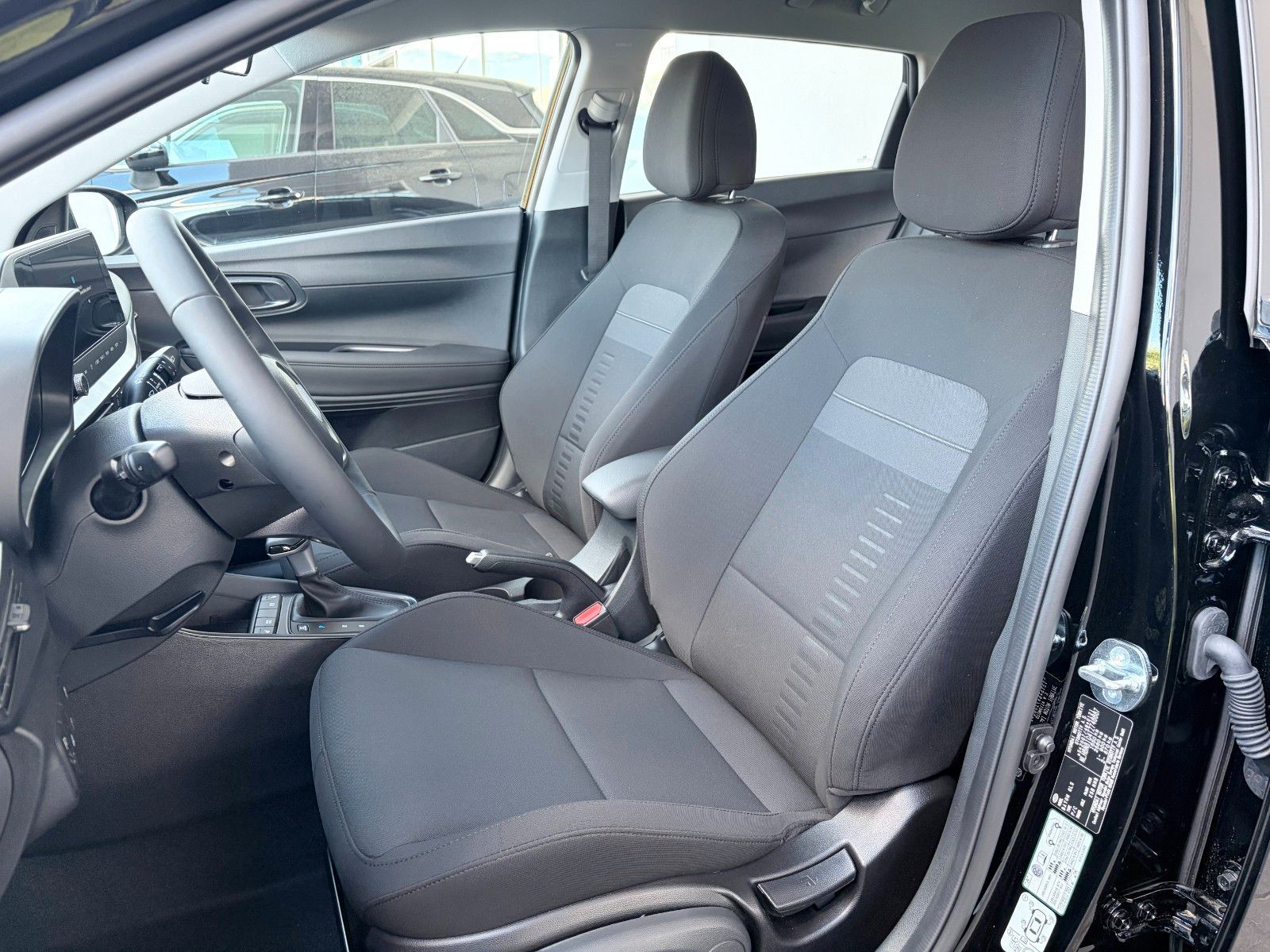 Fahrzeugabbildung Hyundai Bayon 1.0 T-GDI Trend LED,Navi,SHZ,Kam.,PDC,AUT