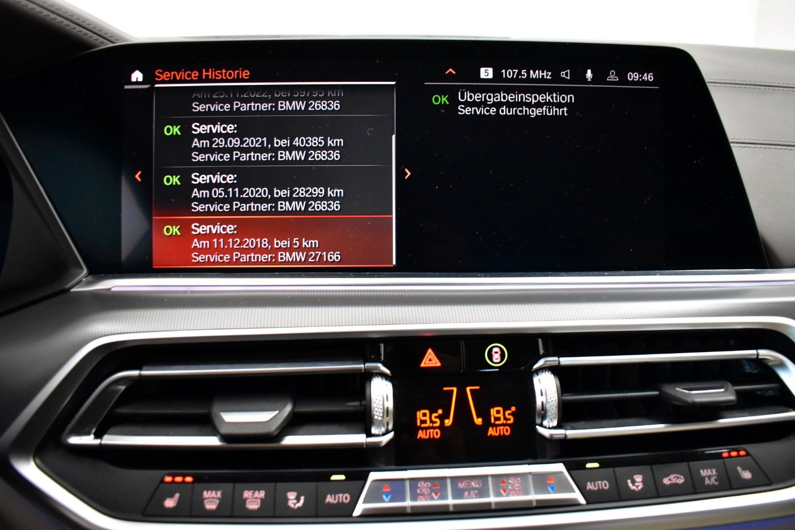 Fahrzeugabbildung BMW X5 xDrive 40i xLine Leder,Navi,LED,HeadUp,Panor.