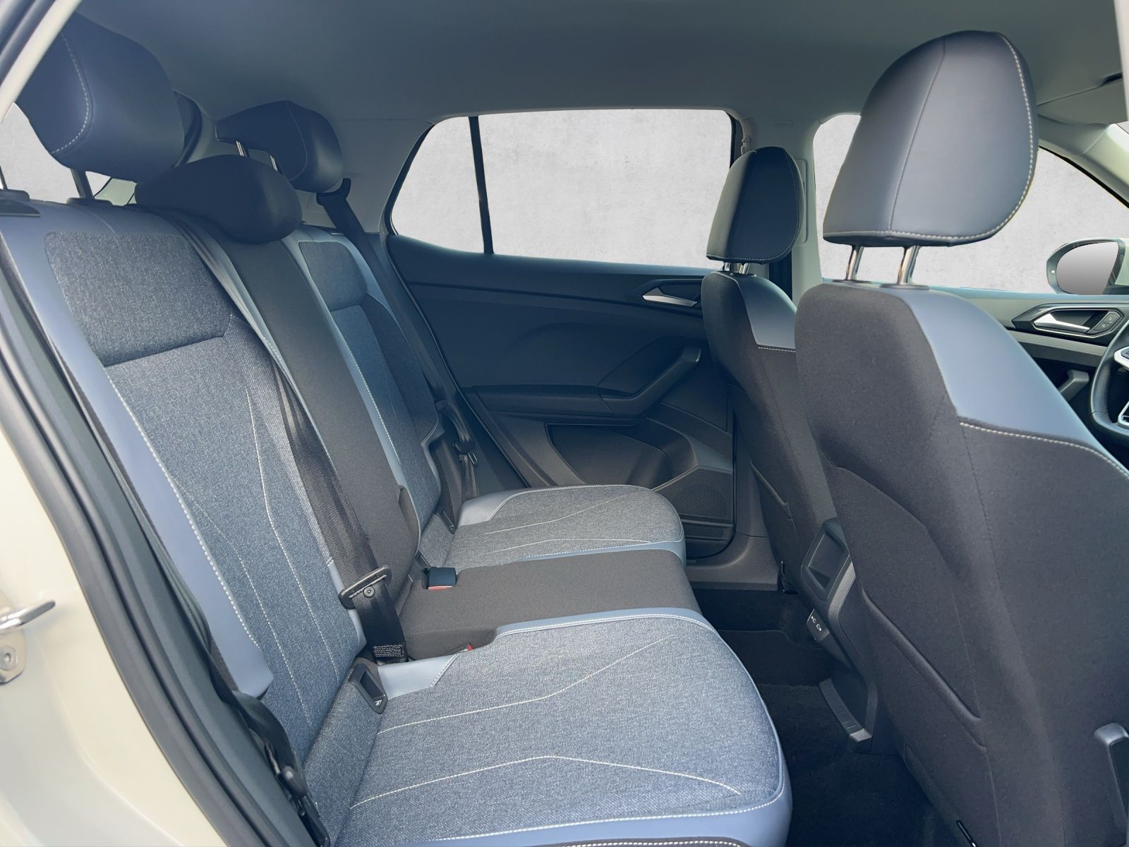 T-Cross Style 1.0 TSI DSG AHK*Navi*ACC*Klima