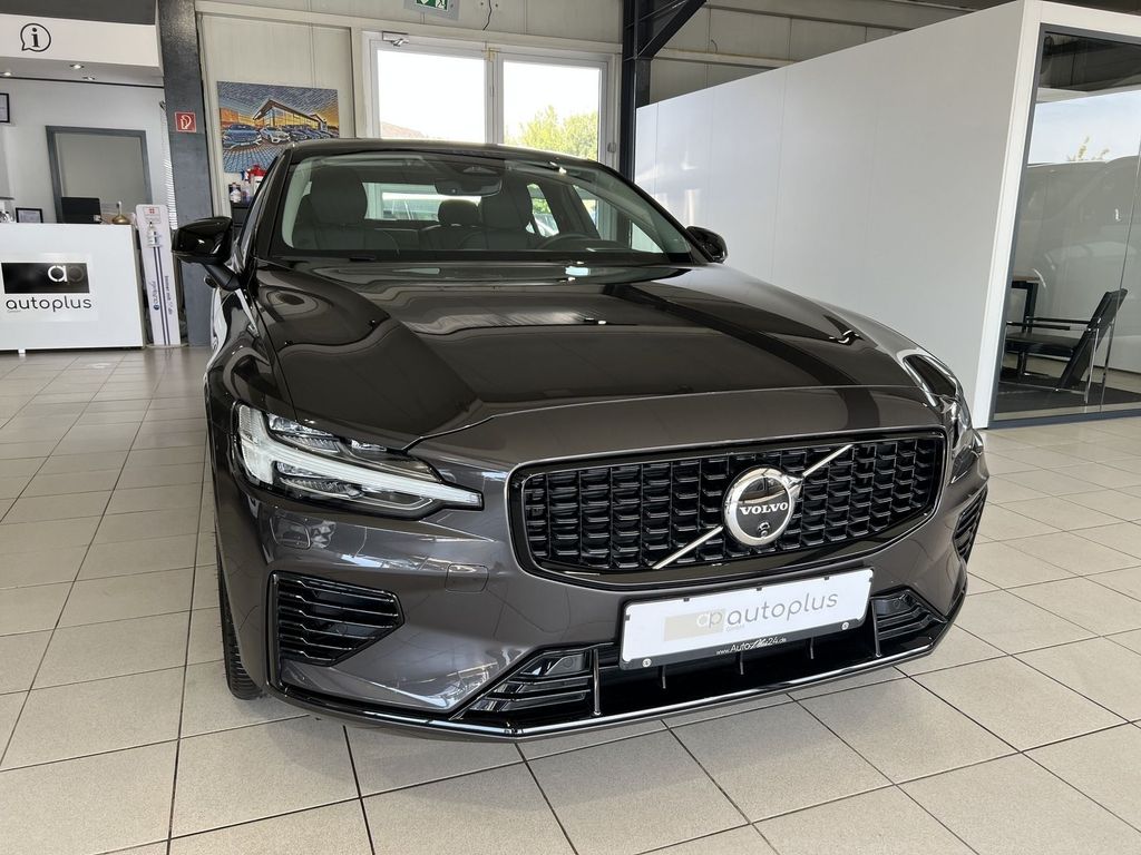 Volvo S60 T8 Ultimate Dark Recharge AWD 360° HeadUp