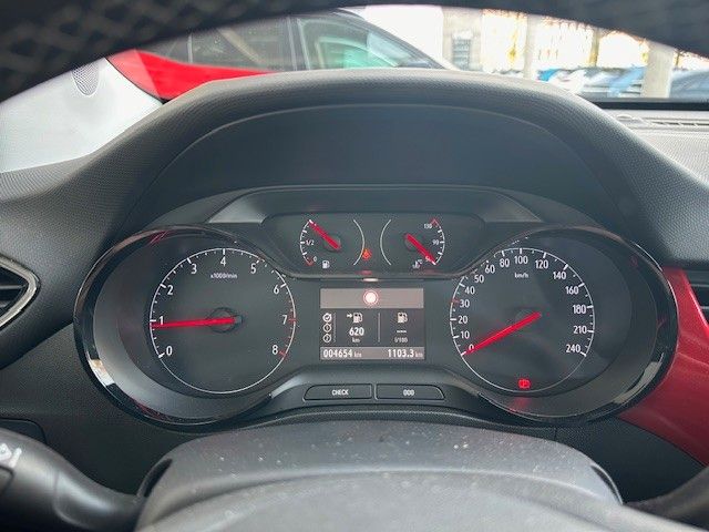 Fahrzeugabbildung Opel Crossland GS Line 1.2l 130PS Navi/Kamera!