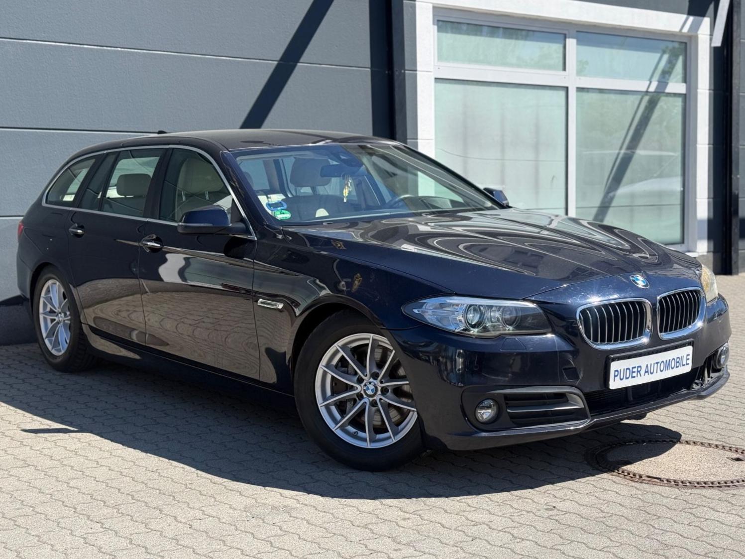 BMW 530d xDrive Touring 258PS Automatik Leder Navi