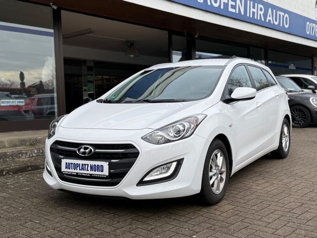 Hyundai i30 cw Classic*AHK*1HAND*KLIMA*