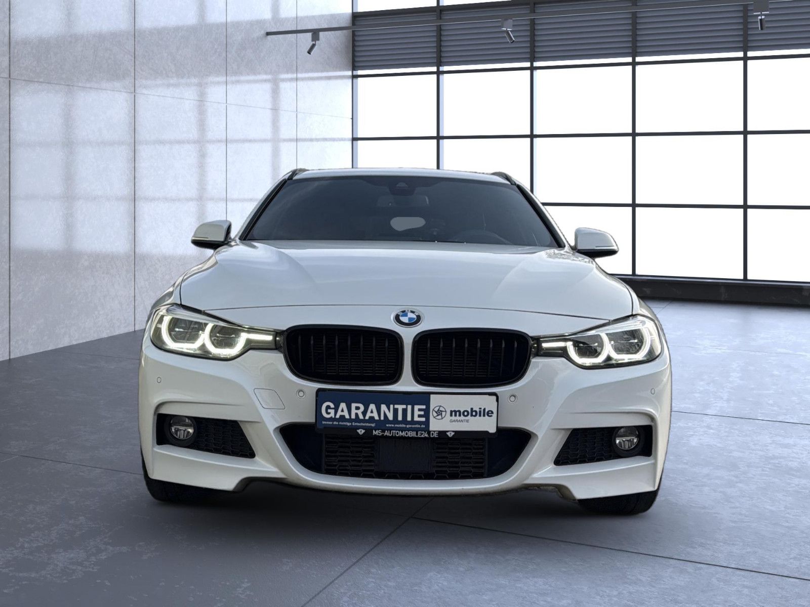 Fahrzeugabbildung BMW 320 d Touring  xDrive M Sport Shadow/ AHK