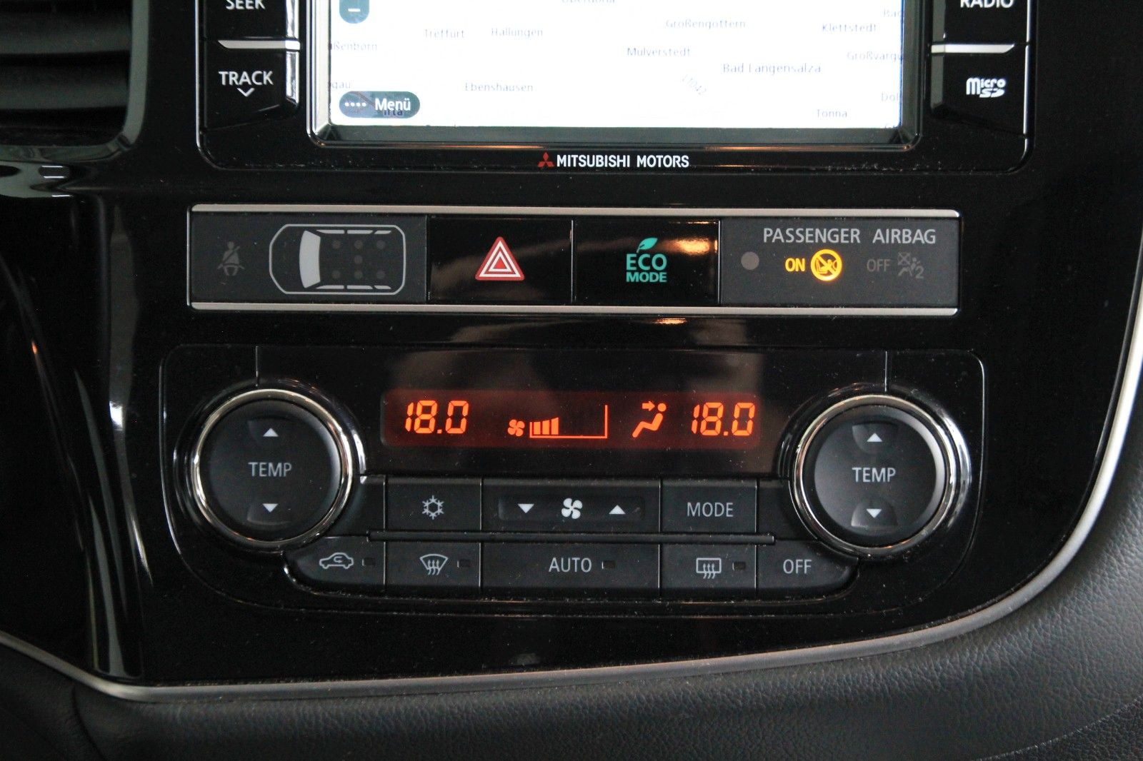 Fahrzeugabbildung Mitsubishi Outlander Active 2WD