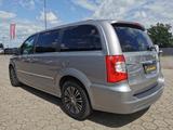 Lancia Voyager S 2.8 CRD 7 Sitze Navi TÜV Neu+Garantie - gebrauchte Lancia Kleinbus
