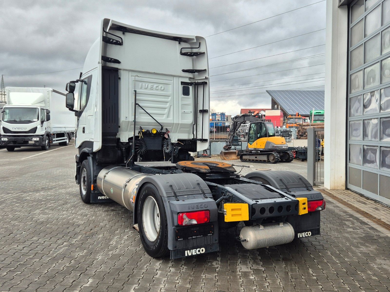 Fahrzeugabbildung Iveco Stralis AS440S46/P NP LNG Standklima Intarder