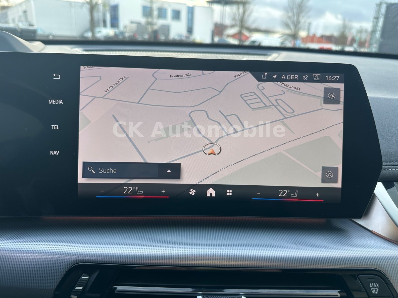 Fahrzeugabbildung BMW X1 20d xDrive xLine/Navi/Head-Up/Pano/LED/360°