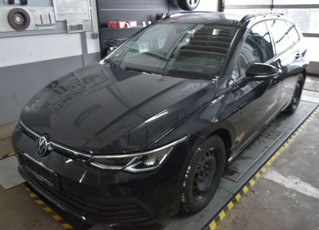Volkswagen Golf VIII Variant 1.0 eTSI DSG Life AHK LED ACC