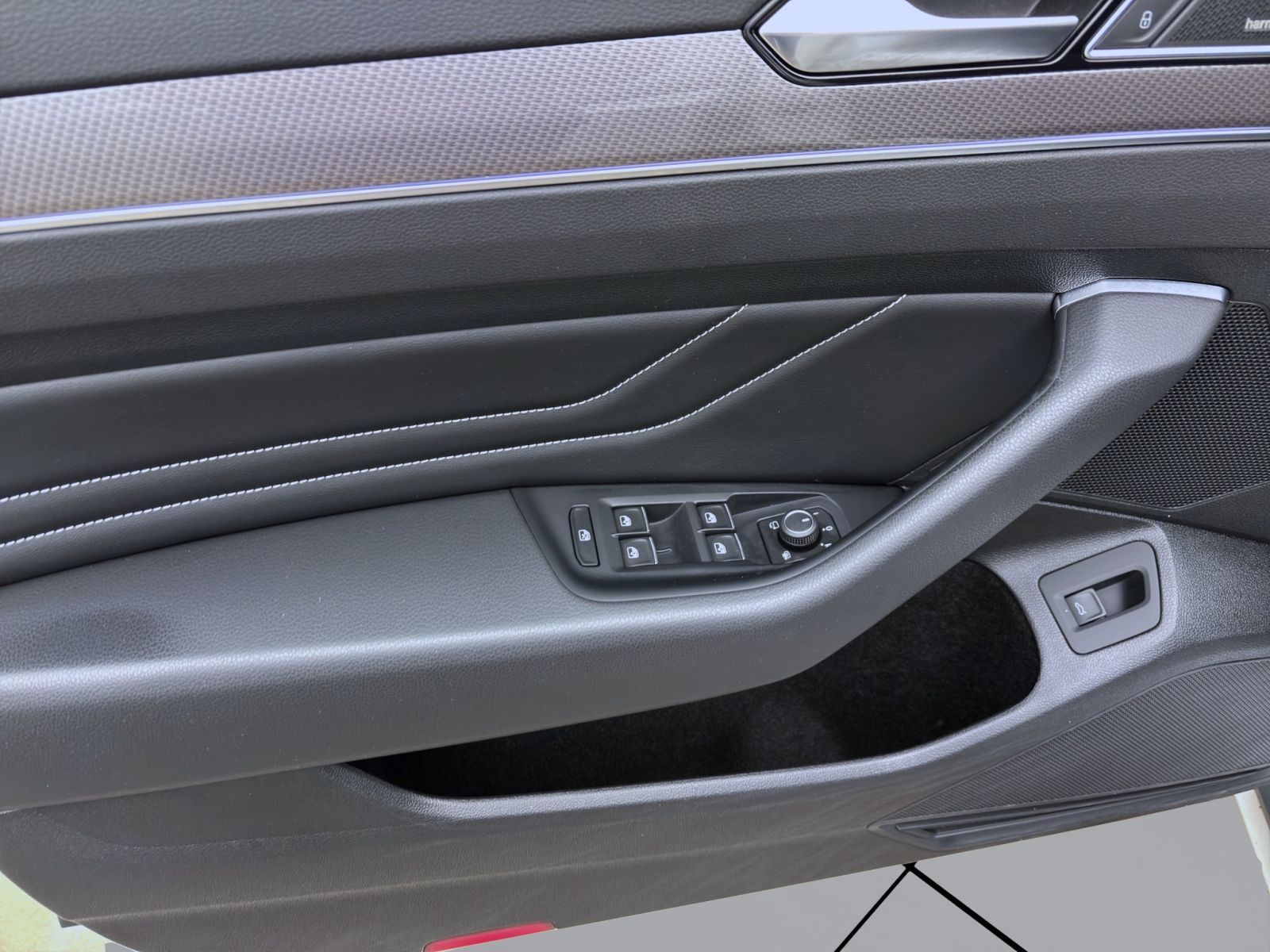 Volkswagen Passat Variant - Bild 11