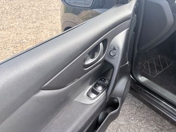 Nissan Qashqai - 8