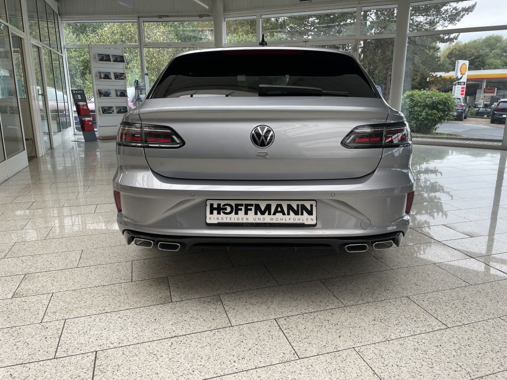 Fahrzeugabbildung Volkswagen Arteon Shooting Brake R V-max AHZV Harman Kardon