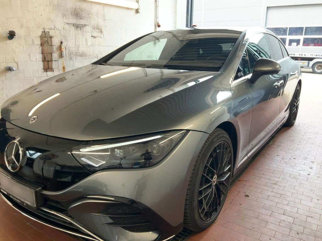 Image of Mercedes-Benz EQE