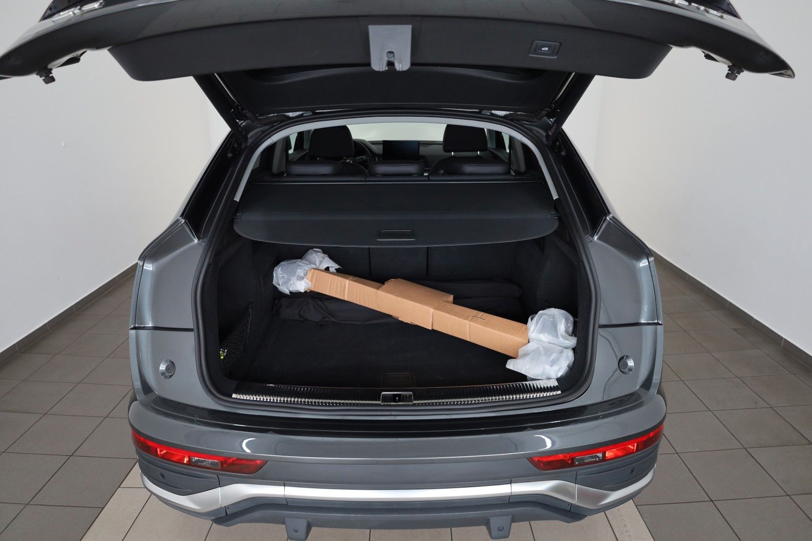 Fahrzeugabbildung Audi Q5 Sportback S line,Leder,Navi,Matrix-LED,360Kam