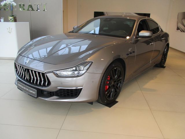 Maserati Ghibli GT / Schiebedach