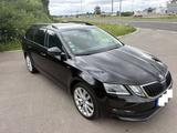 Skoda Octavia Combi 1.5 TSI ACT DSG "Soleil" - Skoda Octavia SOLEIL mit Benzin-Antrieb