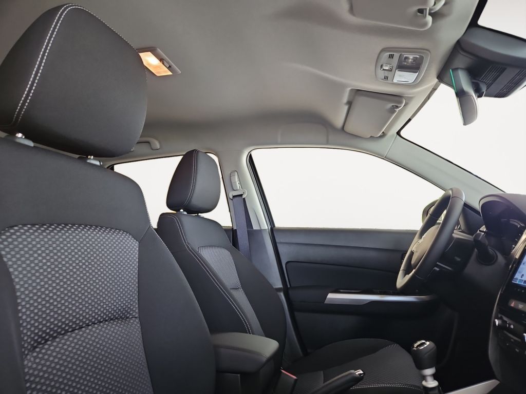 Fahrzeugabbildung Suzuki Vitara 1.4 Mild Hybrid Allrad Comfort Navi LED