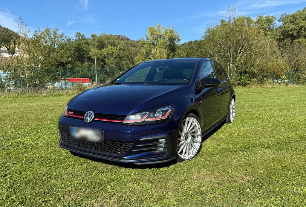 Image of Volkswagen Golf