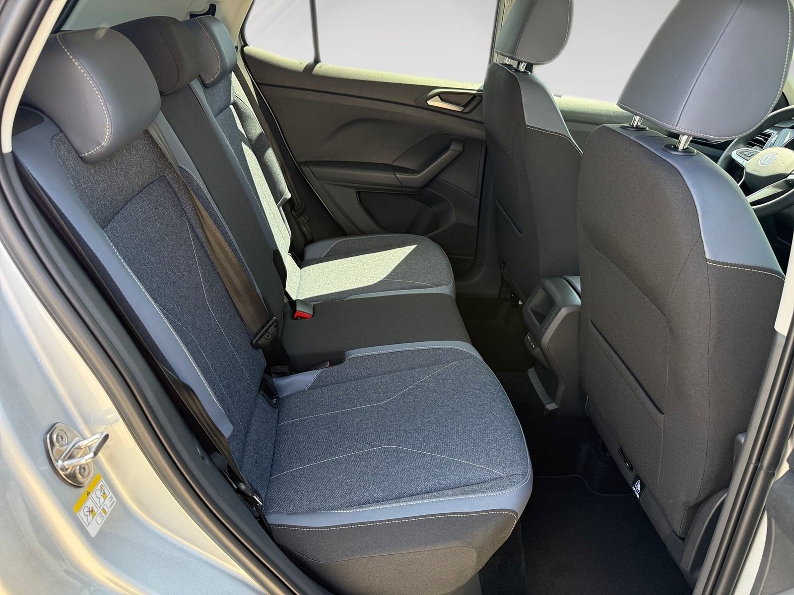 Volkswagen T-Cross - Bild 10