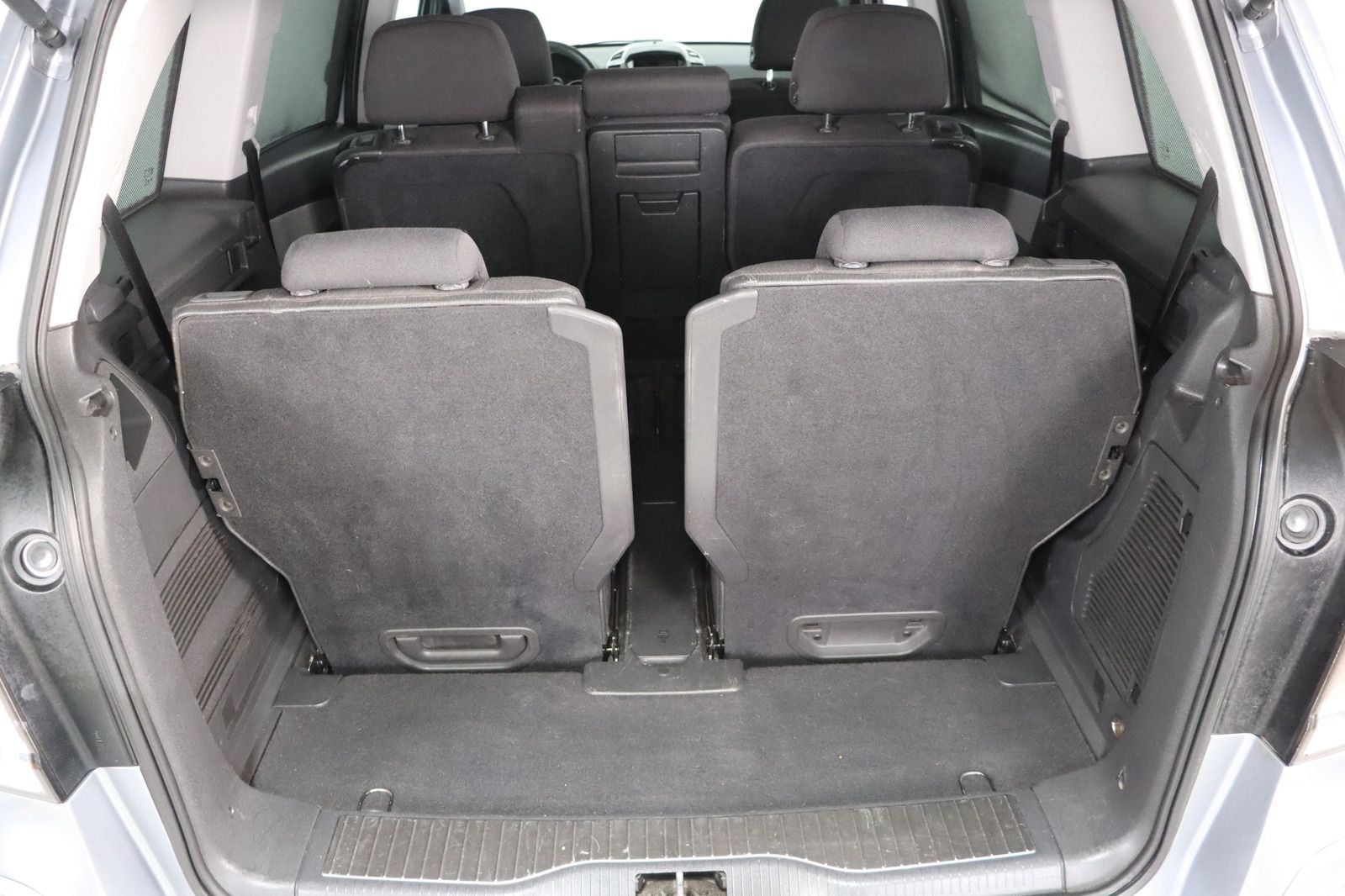 Fahrzeugabbildung Opel Zafira B Klimaautomatik Edition