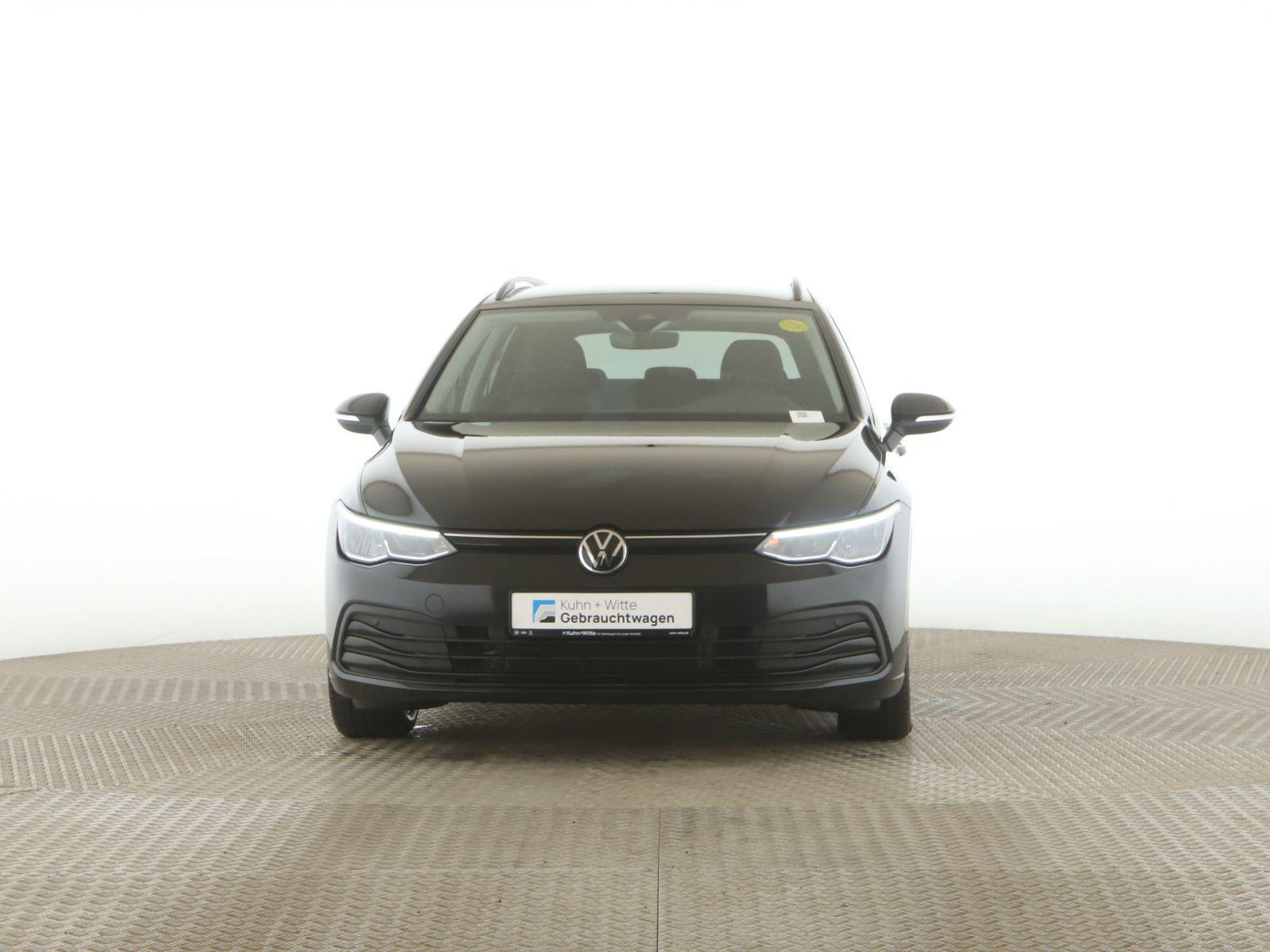 Volkswagen Golf VIII Variant 2.0 TDI Life AHK+LED+Navi+Appl