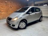 Mercedes-Benz A 170 Classic +KLIMA+AUTOMATIK+1.HAND+TÜV-NEU+ - gebrauchte Mercedes-Benz A-Klasse aus dem Jahr 2005
