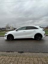 Kia cee'd / Ceed 1.6 T-GDI DCT GT GT - gebrauchte Kia cee'd / Ceed aus dem Jahr 2022