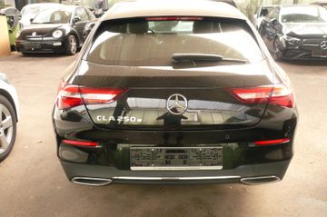 Mercedes CLA 250 Shooting Brake - 8