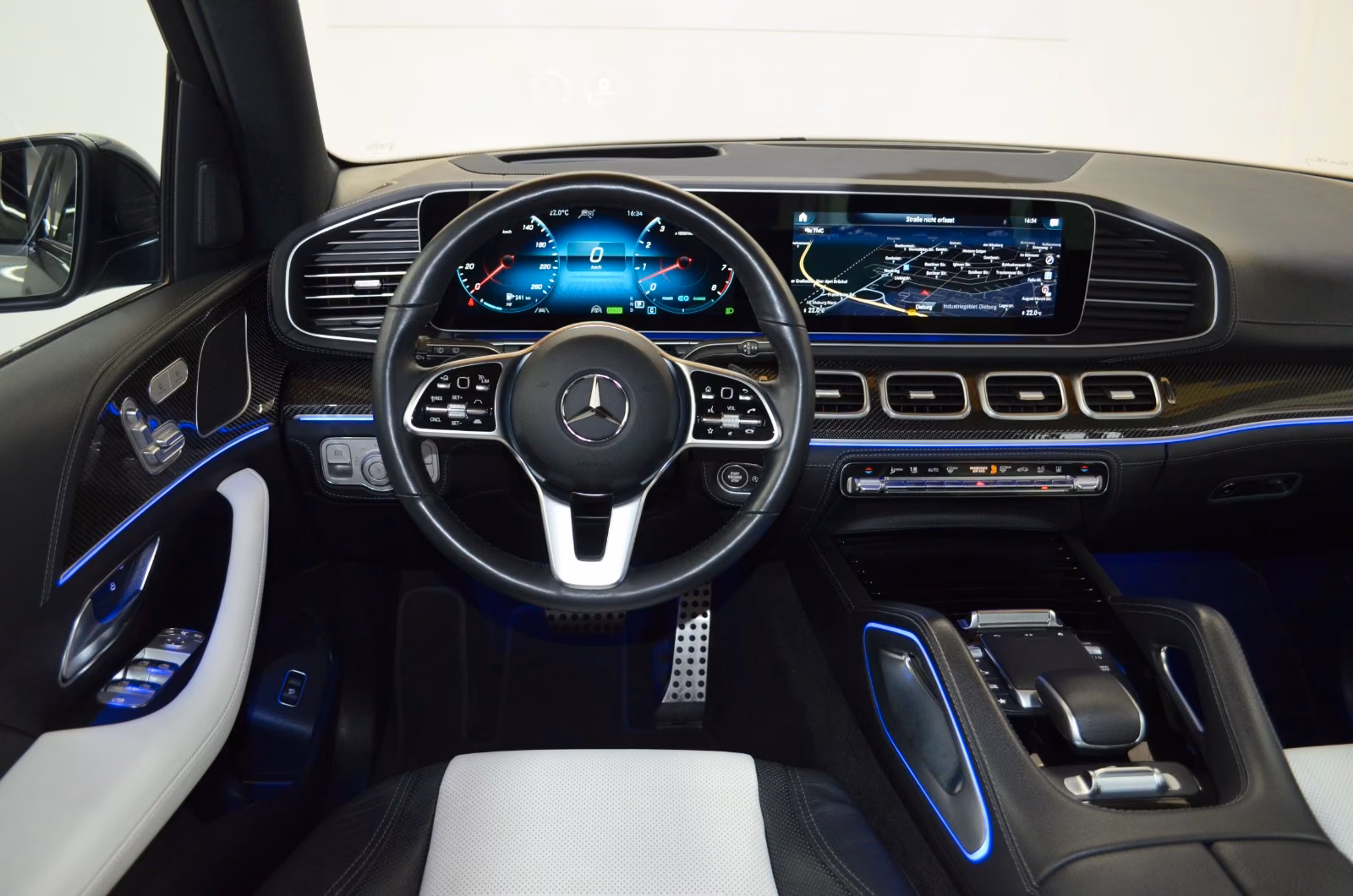 Mercedes-Benz GLE 450 4M AMG-LINE"DESGINO LEDER"PANO"STANDHZG"