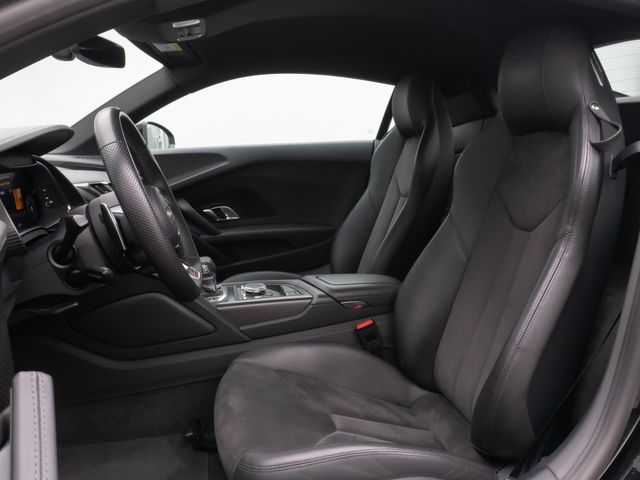 Foto Nummer 30: AUDI R8