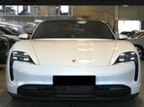 Porsche Taycan 4 S - Porsche Taycan mit Schiebedach