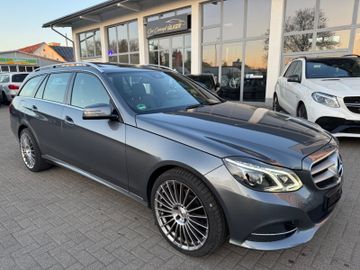 Mercedes E 220 - 4