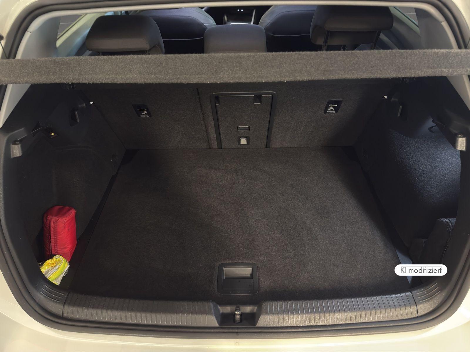 Volkswagen Golf VIII 2.0 TDI Active DSG, HUD, Pano., AHK, миниатюра 15