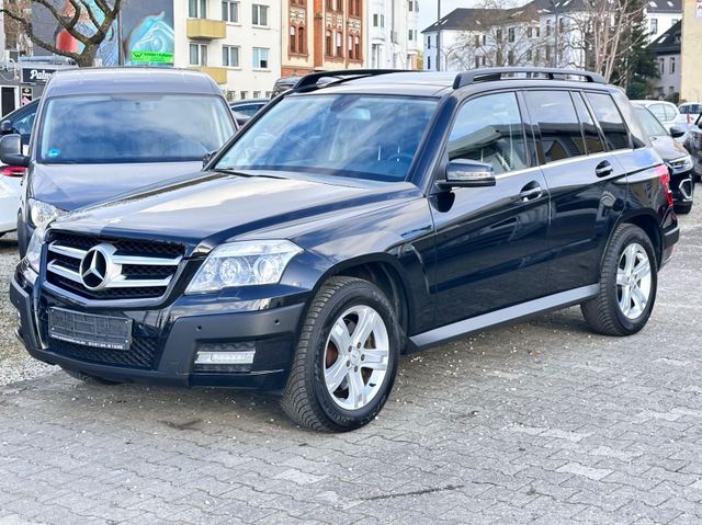 Mercedes-Benz GLK 350 4MATIC*PANO+AHK+LEDER*