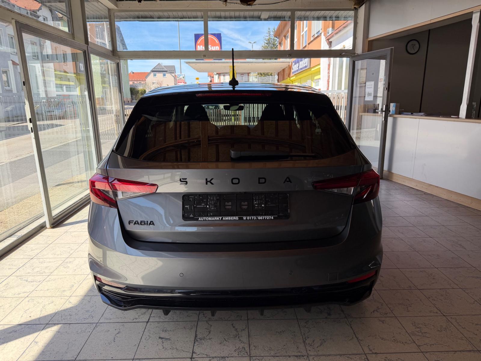 Skoda Fabia Monte Carlo*BHZ.LENKRAD*KAMERA*LED*5J.GARA
