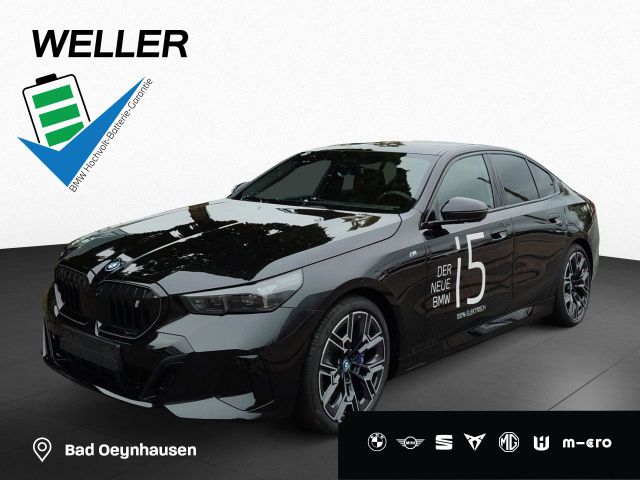 BMW i5 eDrive40, Leasing ab 699 EUR Sportpaket HUD